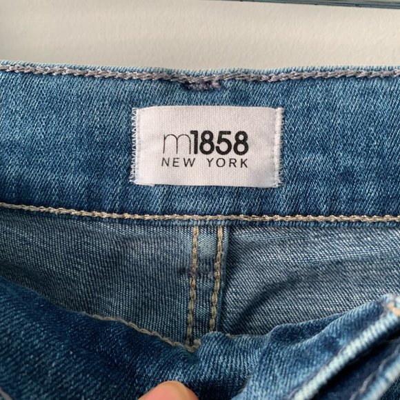 M1858 Alice Ripped High Rise Ankle Jeans - Picture 8 of 10